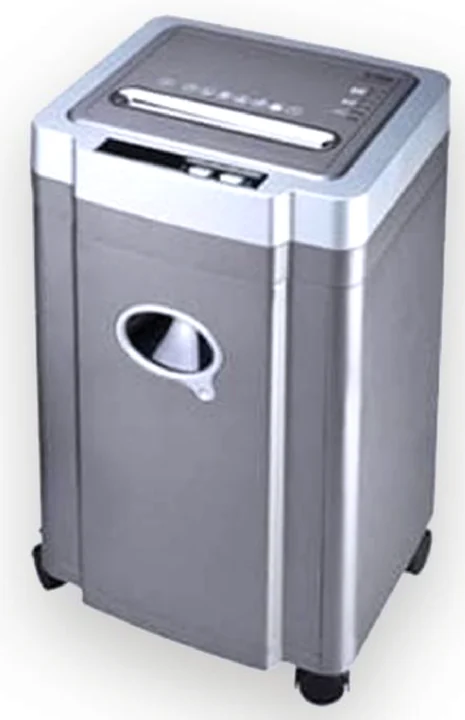 Paper shredding machine